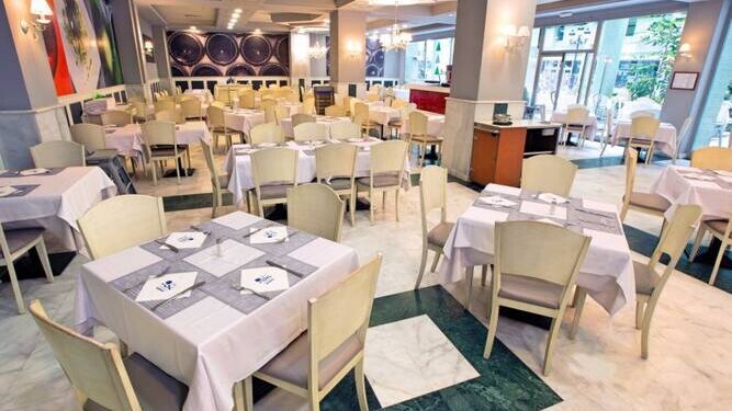 Holiday World Resort